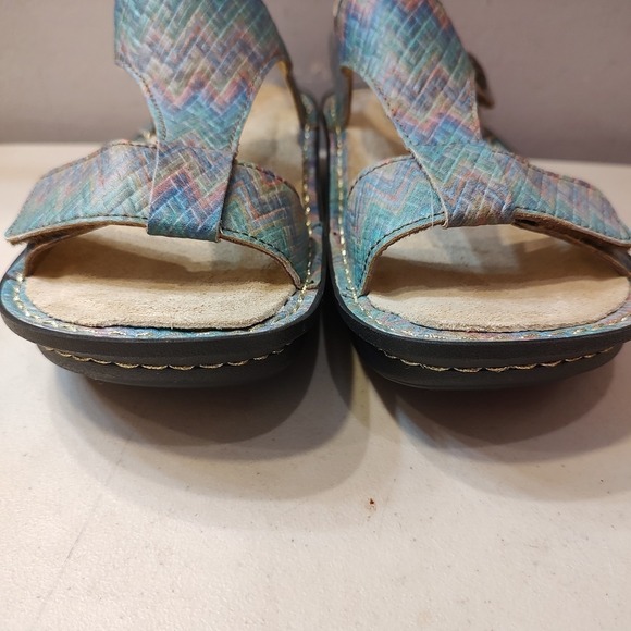 Alegria‎ Kerri Wedge Sandals Womens 38 US 7.5 8 Multicolor Chevron Comfort Blues - Picture 5 of 12